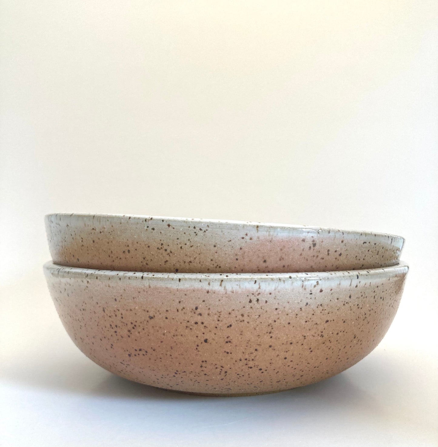 Speckled pasta bowl (choose your color)